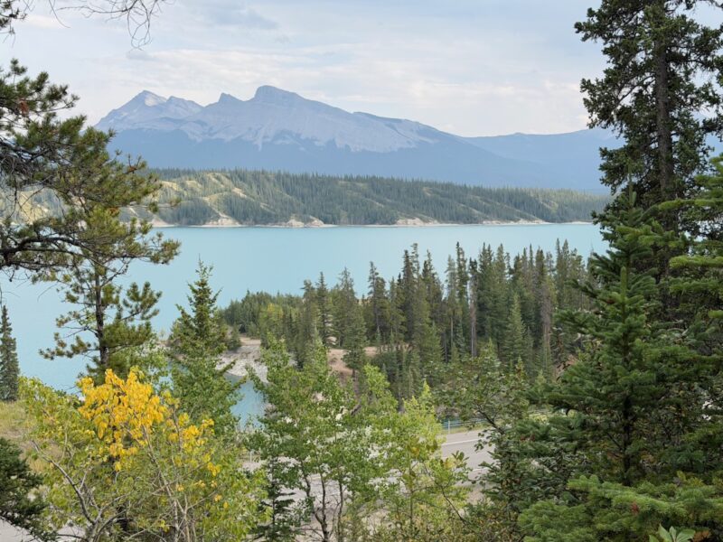PlanetSKI's Autumn Alberta road trip. Image © PlanetSKI